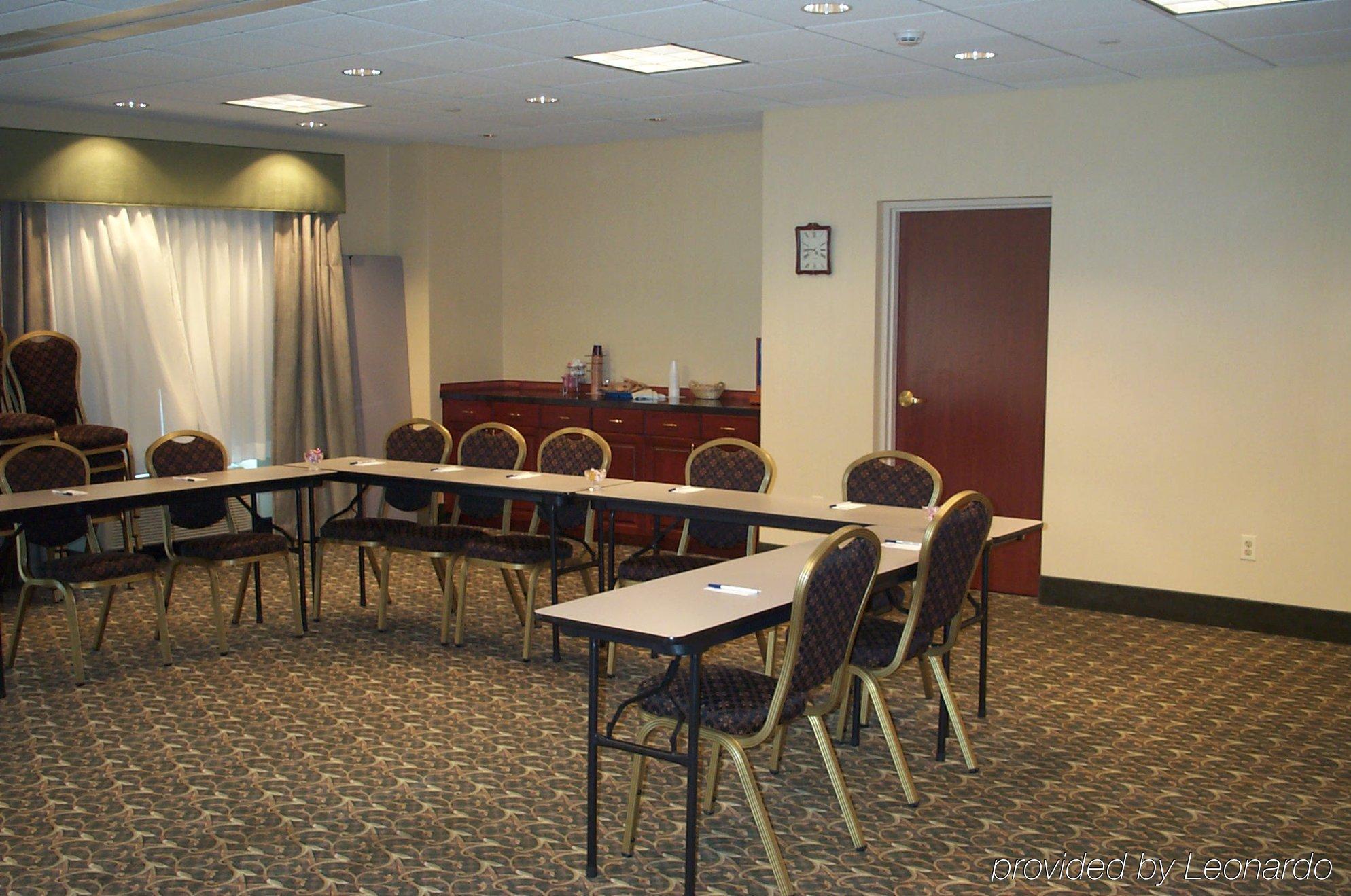 Holiday Inn Express Hotel & Suites-North East By Ihg Facilities photo