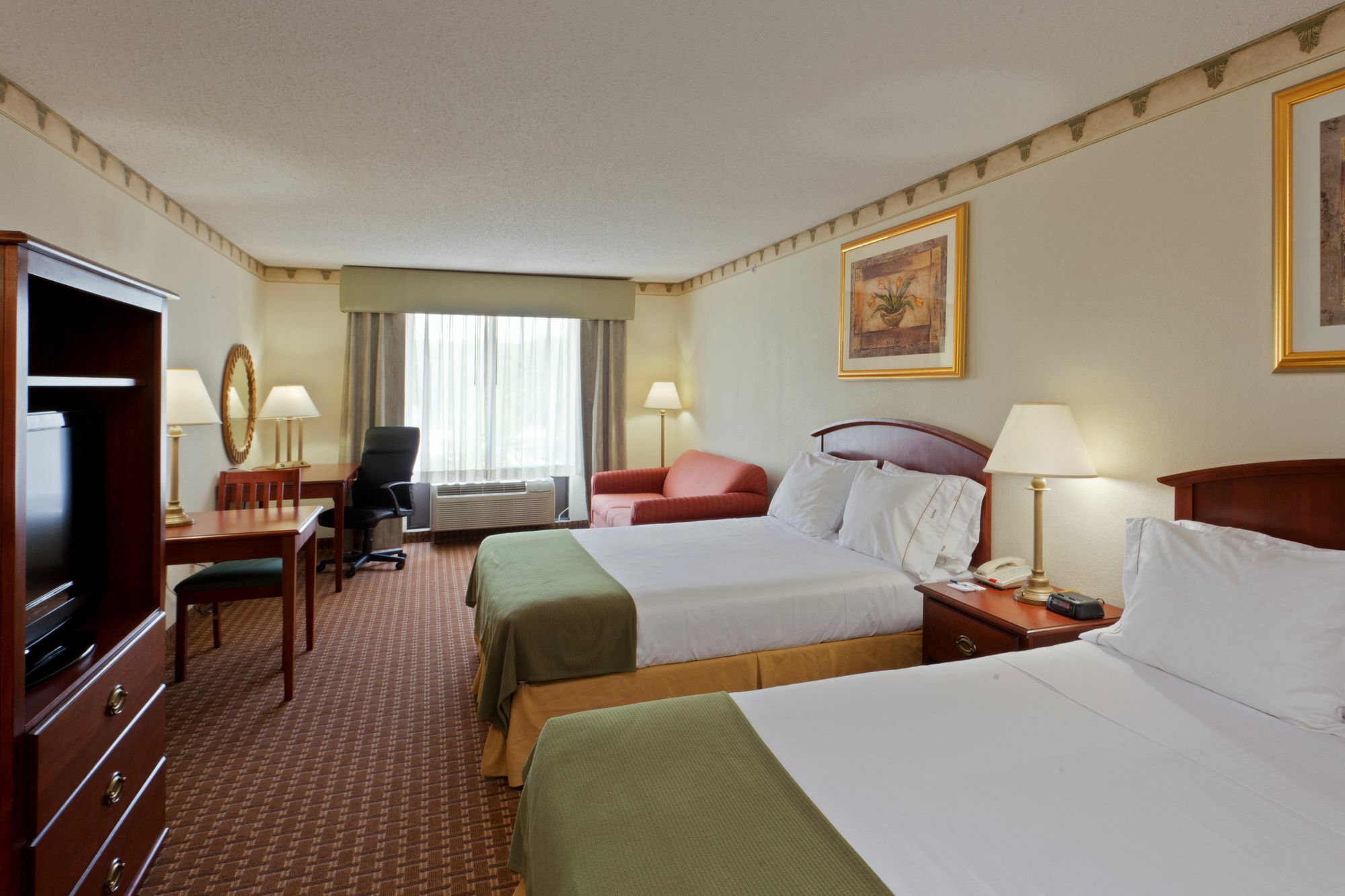 Holiday Inn Express Hotel & Suites-North East By Ihg Exterior photo